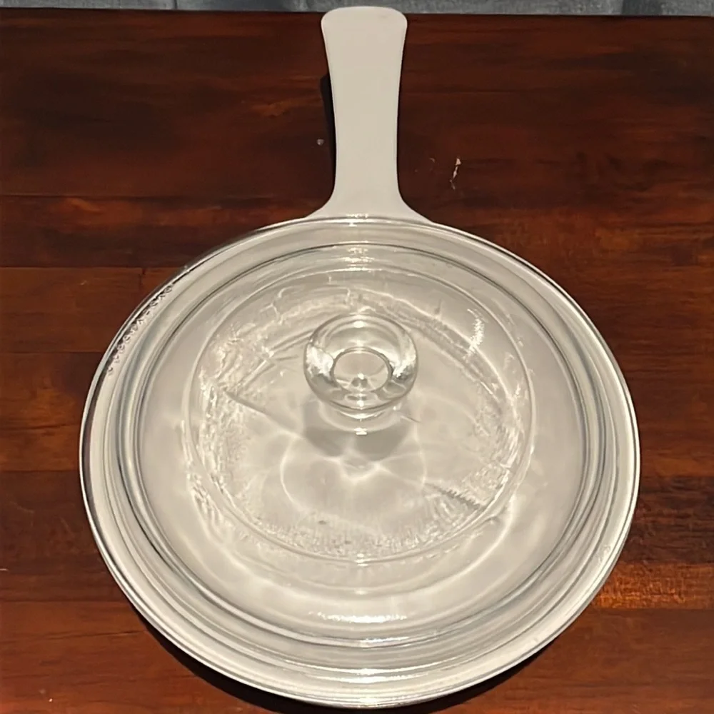 Vintage Corning Ware P-81-B  1  Pt. Spice of Life La Sauge Menuette w/ Lid